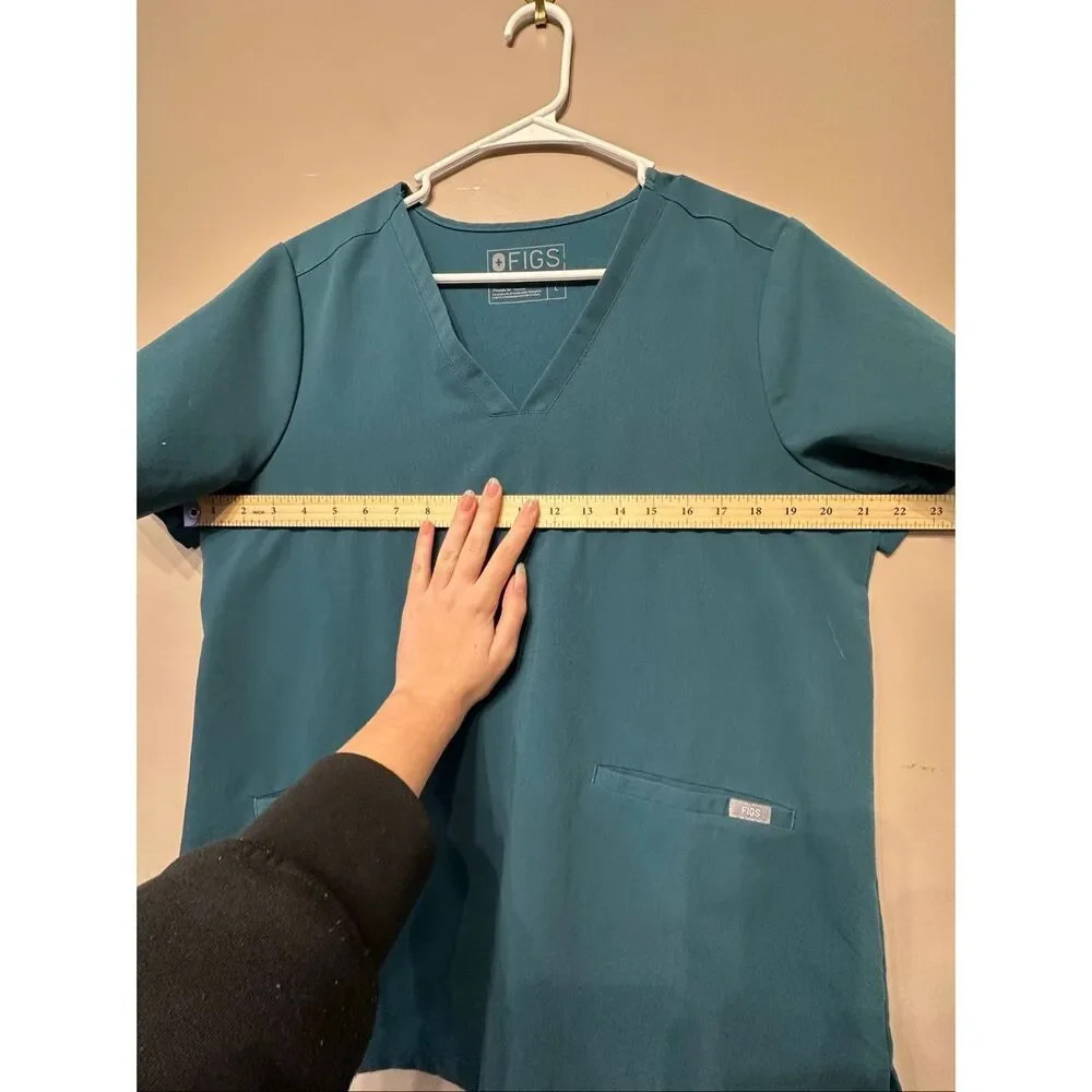 FIGS Limited Edition Casma 3 Pocket Caribbean Blue Medical Scrub Top Women's L - Picture 7 of 11
